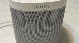 Mint
													Sonos Play: 1 - White, photo 1 of 4