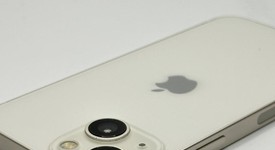 Good
													Apple iPhone 13 Mini - Unlocked, Starlight, 128 GB, A2481, photo 3 of 7