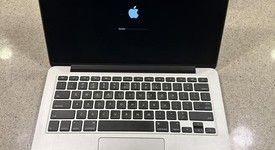 Good
													MacBook Pro 2013 (Retina) - 13" - Silver, 256 GB, 8 GB, photo 1 of 8