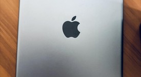Good
													Apple iPad 5th Gen - Wi-Fi, Silver, 128 GB, A1822, photo 5 of 8