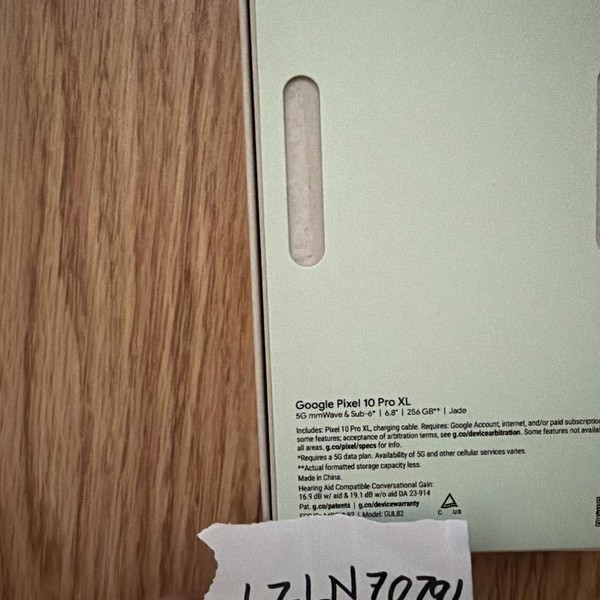 Google Pixel 10 Pro XL - Unlocked, 256 GB, Jade, GUL82