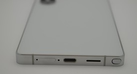 Good
													Samsung Galaxy S25 Ultra - Unlocked, Whitesilver, 512 GB, 12 GB, SM-S938U1, photo 6 of 6