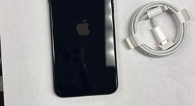 Mint
													Apple iPhone SE 3rd Gen 2022 - Unlocked, Midnight, 64 GB, A2595, photo 2 of 10