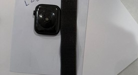 Fair
													Apple Watch SE 1st Gen 44mm - Gray, A2352 - GPS, Aluminum, photo 1 of 5