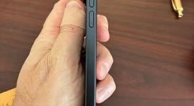 Mint
													Apple iPhone 16 - Verizon, Black, 128 GB, A3081, photo 3 of 8