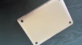 Good
													MacBook Air 2020 - 13" - I3, Gold, 256 GB, 8 GB, photo 4 of 5