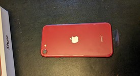 Mint
													Apple iPhone SE 3rd Gen 2022 - Unlocked, Red, 64 GB, A2595, photo 5 of 6