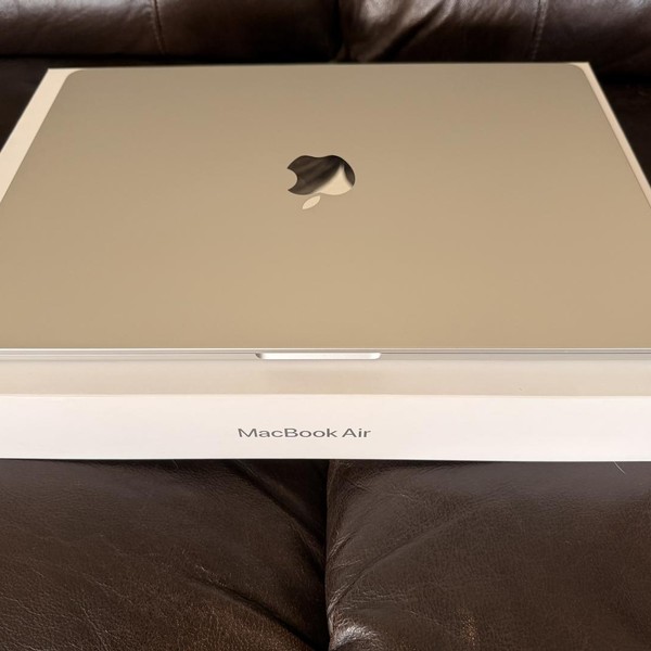 MacBook Air 2025 (M4) - 15 inch - 512 GB, Silver, 24 GB, Apple M4