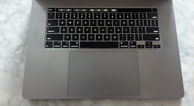 Good
													MacBook Pro 2019 - 16" - I7, Gray, 512 GB, 16 GB, photo 5 of 6
