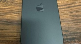 Mint
													Apple iPhone 16 - Unlocked, Black, 128 GB, A3081, photo 4 of 8