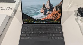Good
													Microsoft Surface Pro 9 - Wi-Fi, I5, Graphite, 256 GB, 16 GB, Wi-Fi, photo 3 of 9
