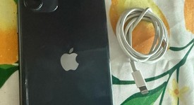Mint
													Apple iPhone 11 - Unlocked, Black, 64 GB, A2111, photo 3 of 11