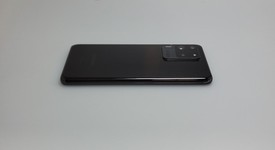 Good
													Samsung Galaxy S20 Ultra 5G - AT&T, Black, 128 GB, 12 GB, SM-G988U, photo 4 of 6