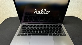 Fair
													MacBook Air 2018 - 13" - I5, Gray, 128 GB, 8 GB, photo 1 of 7