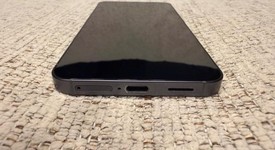 Mint
													Samsung Galaxy S25 - Unlocked, Navy Blue, 256 GB, 12 GB, SM-S931U1, photo 5 of 9