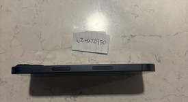 Mint
													Apple iPhone 13 - Verizon, Midnight, 128 GB, A2482, photo 4 of 6