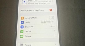 Mint
													Apple iPhone 13 - Unlocked, Midnight, 128 GB, A2482, photo 5 of 9
