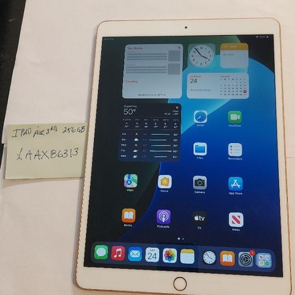 Apple iPad Air 3rd Gen - Unlocked, Gold, 256 GB