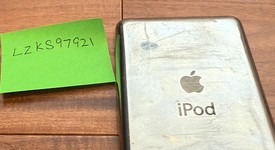 Fair
													Apple iPod Classic 6th Gen 2008 - Black, 80 GB, photo 1 of 9