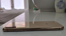 Mint
													Apple iPhone Xs - AT&T, Gold, 256 GB, A1920, photo 5 of 11