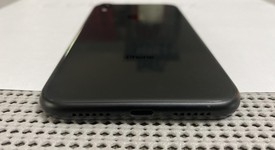 Good
													Apple iPhone Xr - Xfinity, Black, 64 GB, A1984, photo 3 of 7