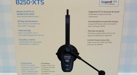 New
													BlueParrot Headphones, photo 2 of 5