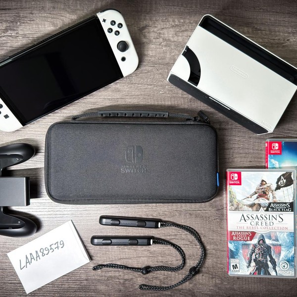 Nintendo Switch - OLED - 64 GB, White