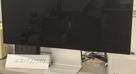 Mint
													Apple Studio Display 2022 - Standard Glass, Tilt Adjustable Stand, photo 6 of 6