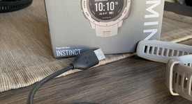 Mint
													Garmin Instinct - White, photo 3 of 7