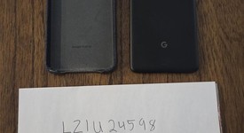 Good
													Google Pixel 2 XL - Verizon, Black, 64 GB, Verizon Edition, photo 2 of 3
