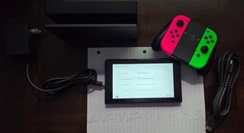 Mint
													Nintendo Switch - Pink & Green, 32 GB, photo 2 of 7