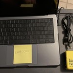 Good MacBook Pro 2021 - 14 inch - 512 GB, Silver, 16 GB, Apple M1 Pro 10-core