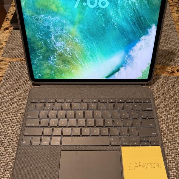 Apple iPad Pro 12.9 inch 6th Gen 2022 - Wi-Fi, 256 GB, Gray