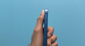 Good
													Apple iPhone 13 - Unlocked, Blue, 128 GB, A2482, photo 4 of 6