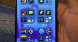 Fair
													Apple iPhone 12 Pro Max - Unlocked Non-US, Silver, 256 GB, A2410, photo 2 of 13