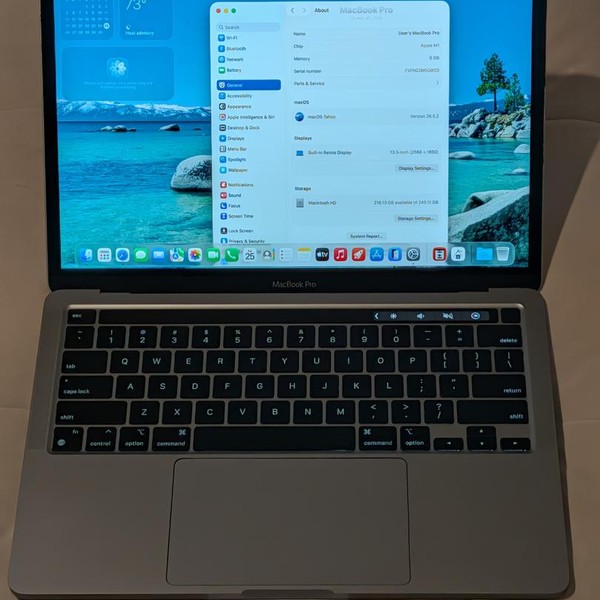 MacBook Pro 2020 - 13 inch - 256 GB, Gray, 8 GB, Apple M1