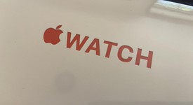 New
													Apple Watch Series 6 44mm - Red, A2292 - GPS, Aluminum, photo 3 of 3