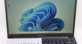 Mint
													Asus Vivobook Laptop, photo 3 of 10