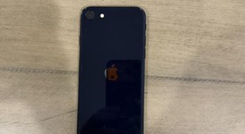 Good
													Apple iPhone SE 3rd Gen 2022 - Unlocked, Midnight, 64 GB, A2595, photo 5 of 6
