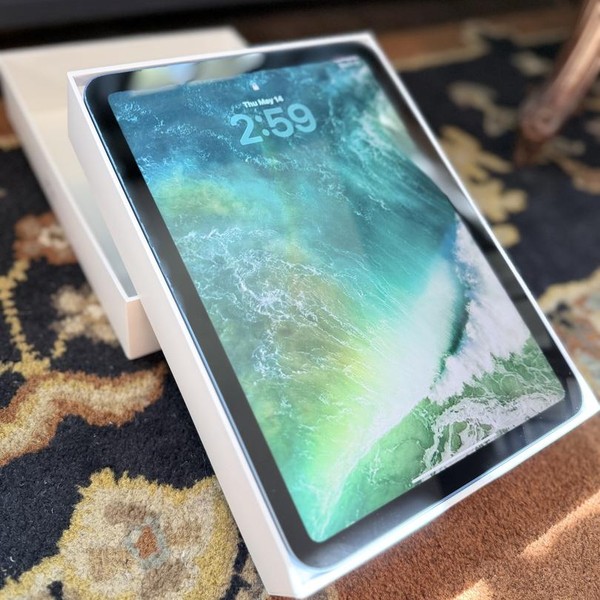 Apple iPad (10th Gen) - Wi-Fi, 64 GB, Blue, A2696