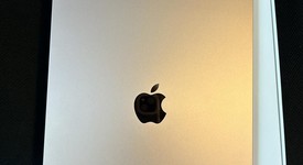 Good
													Apple iPad Air 4th Gen - Wi-Fi, Rose Gold, 256 GB, A2316, photo 3 of 6