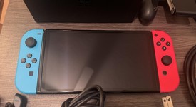 Good
													Nintendo Switch - OLED - Red & Blue, 64 GB, photo 2 of 3