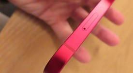 Good
													Apple iPhone 13 - Verizon, Red, 512 GB, A2482, photo 3 of 4