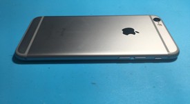 Good
													Apple iPhone 6S - Verizon, Grey, 128 GB, A1688, photo 3 of 6