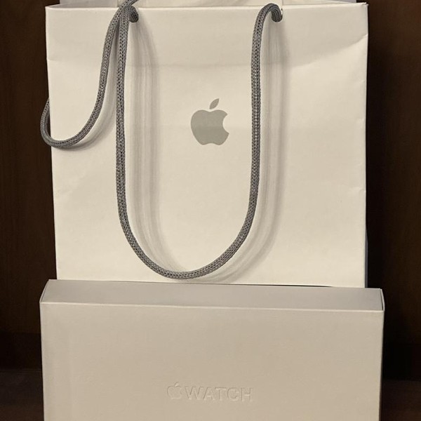 Apple Watch Ultra 2 49mm - Unlocked, Natural, A2986