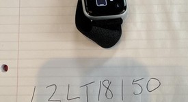 Good
													Apple Watch SE 1st Gen 40mm - Gray, A2351 - GPS, Aluminum, photo 1 of 9