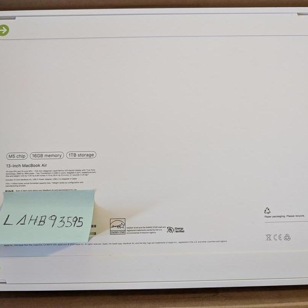 MacBook Air 2026 (M5) - 13 inch - 1 TB, Sky Blue, 16 GB, Apple M5 10-Core (10-core GPU)
