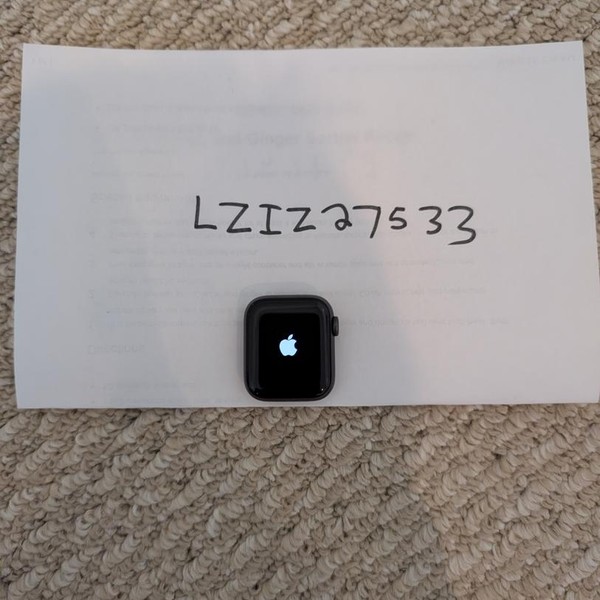 Apple Watch Series 6 40mm - Gray, A2291 - GPS, Aluminum