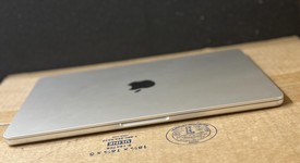 Good
													MacBook Air 2022 - 13" - Apple M2, Starlight, 256 GB, 8 GB, photo 4 of 11