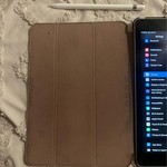 Good Apple iPad 6th Gen - Wi-Fi, Silver, 32 GB, A1893